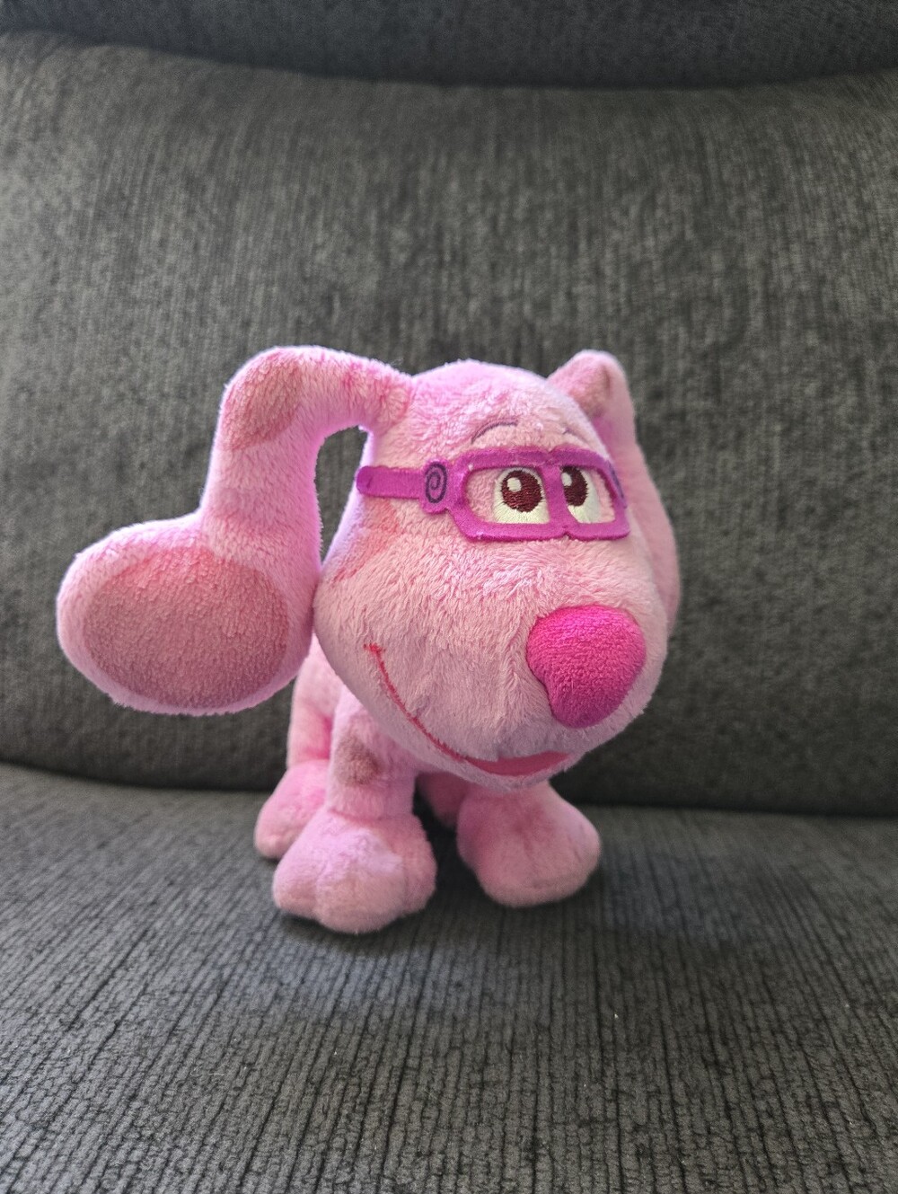 Blue's Clues & You MAGENTA Plush Pink Dog Glasses Nickelodeon 2021 6"